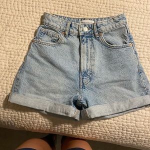 Zara Mom shorts